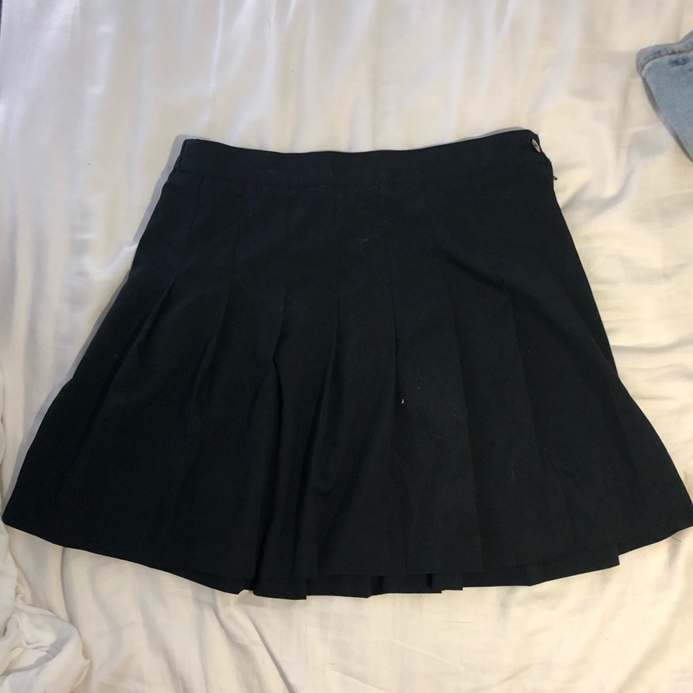 SCHOOL GIRL SKIRT - size 8